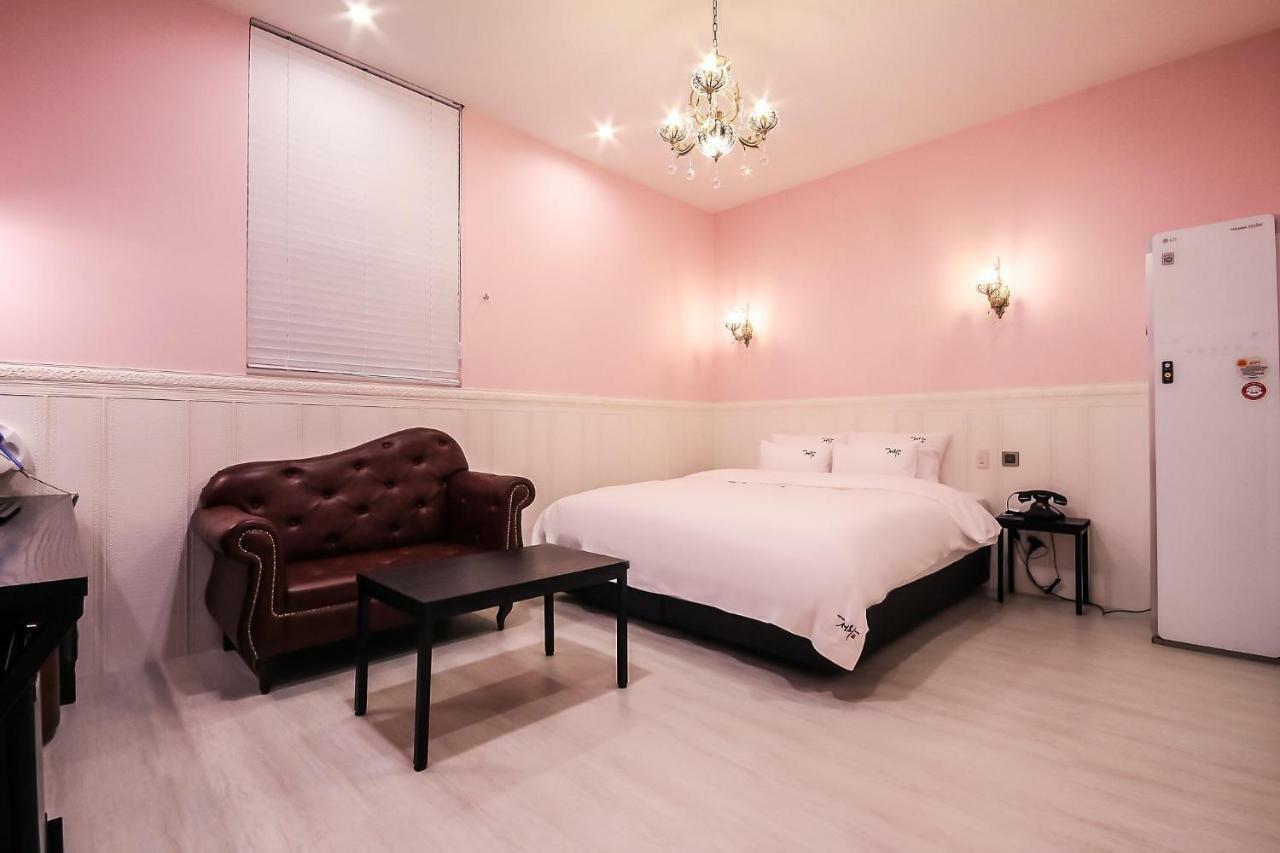 Gimhae Hotel Seowa מראה חיצוני תמונה
