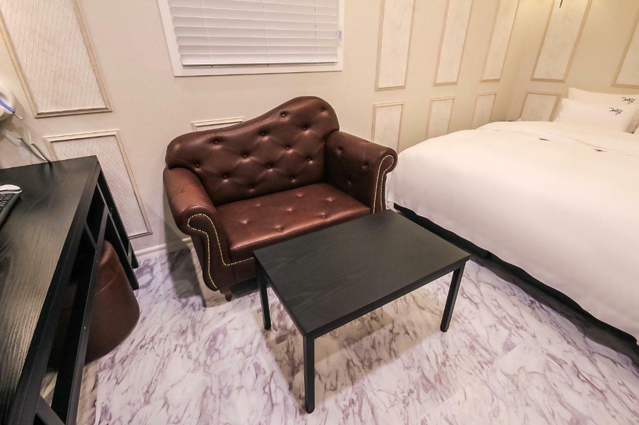Gimhae Hotel Seowa מראה חיצוני תמונה