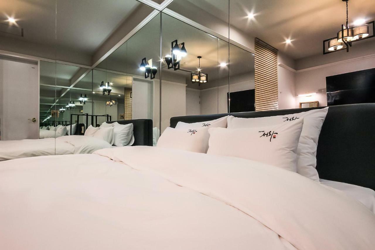 Gimhae Hotel Seowa מראה חיצוני תמונה