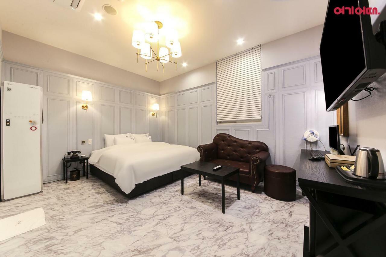 Gimhae Hotel Seowa מראה חיצוני תמונה