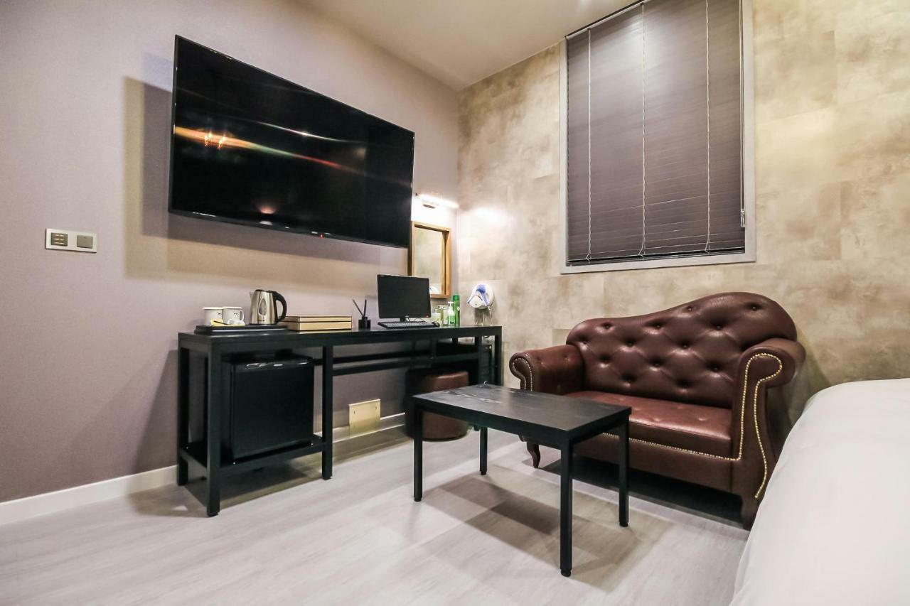 Gimhae Hotel Seowa מראה חיצוני תמונה